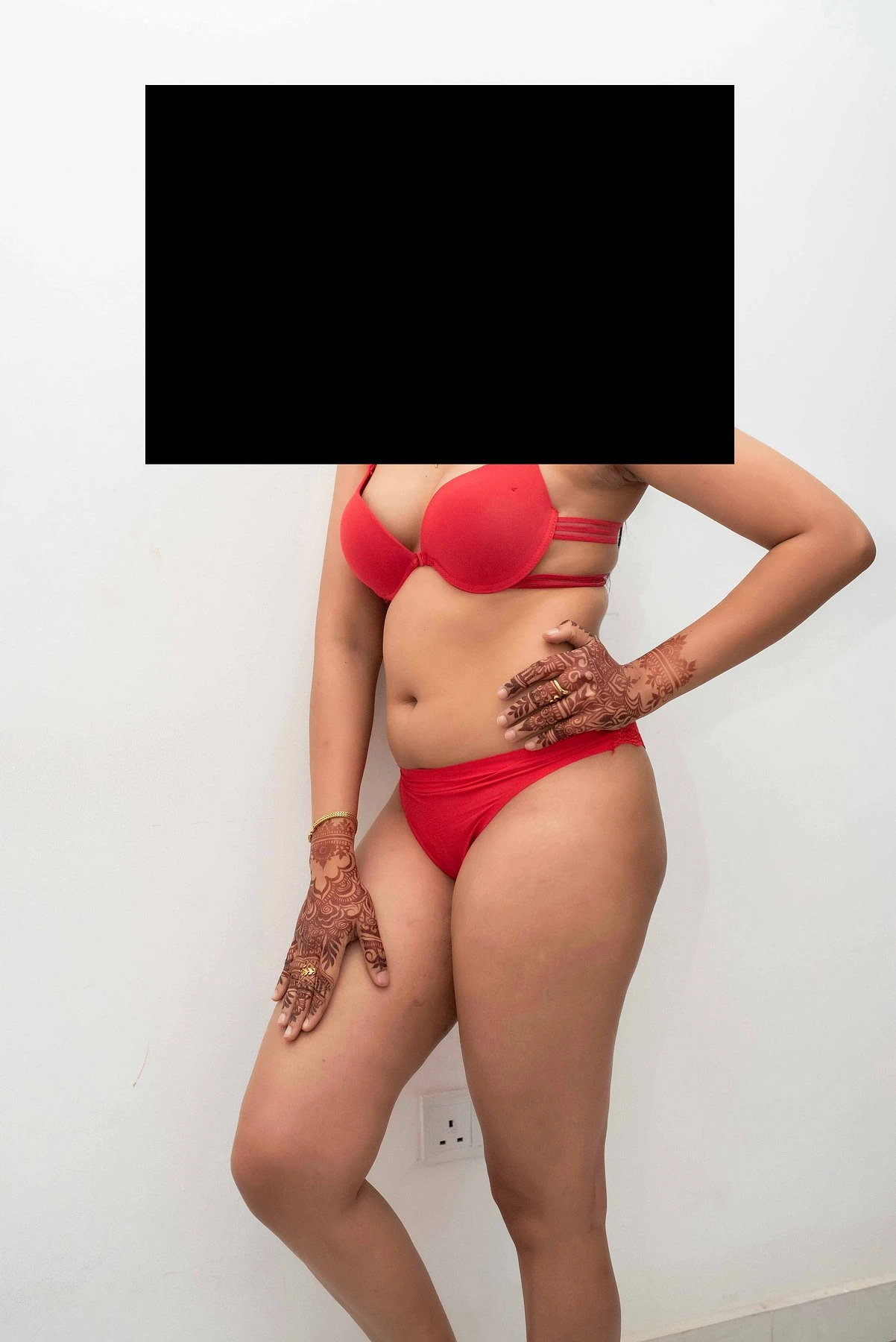 Thenya Mishel – Sri Lankan escort in Colombo — 2 / 6