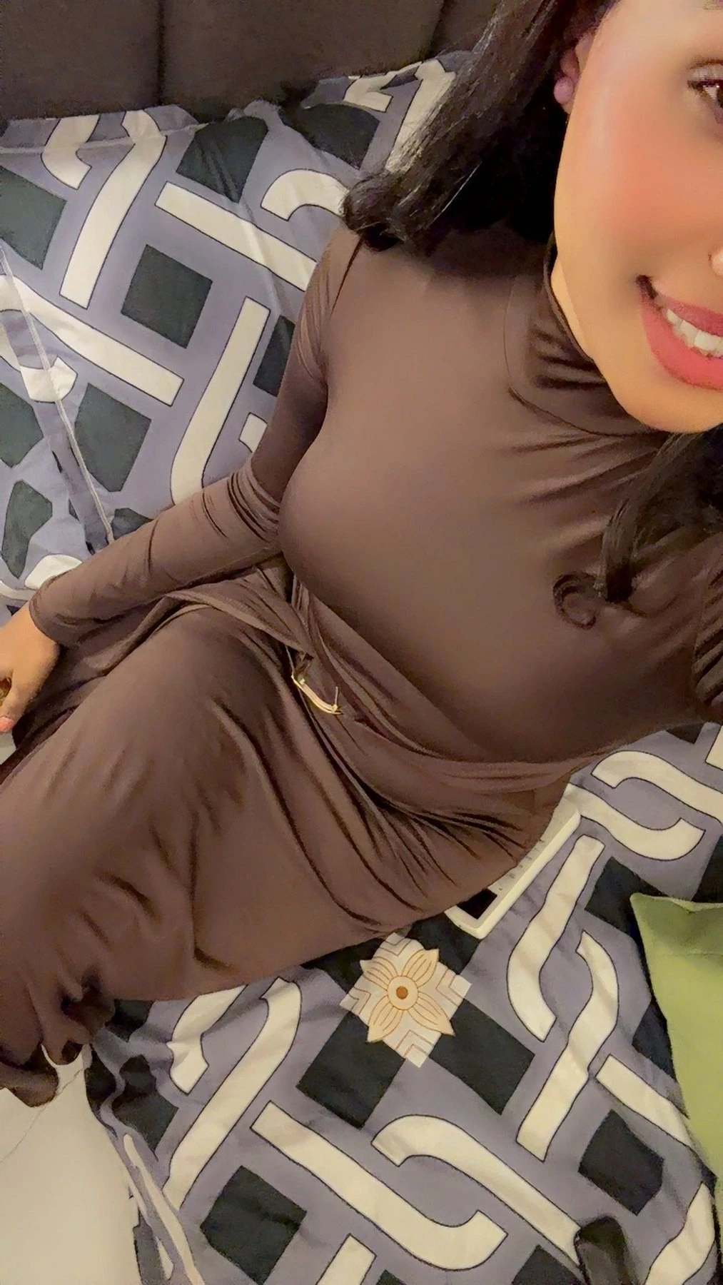 Anushka – Indian escort in Hyderabad — 10 / 24