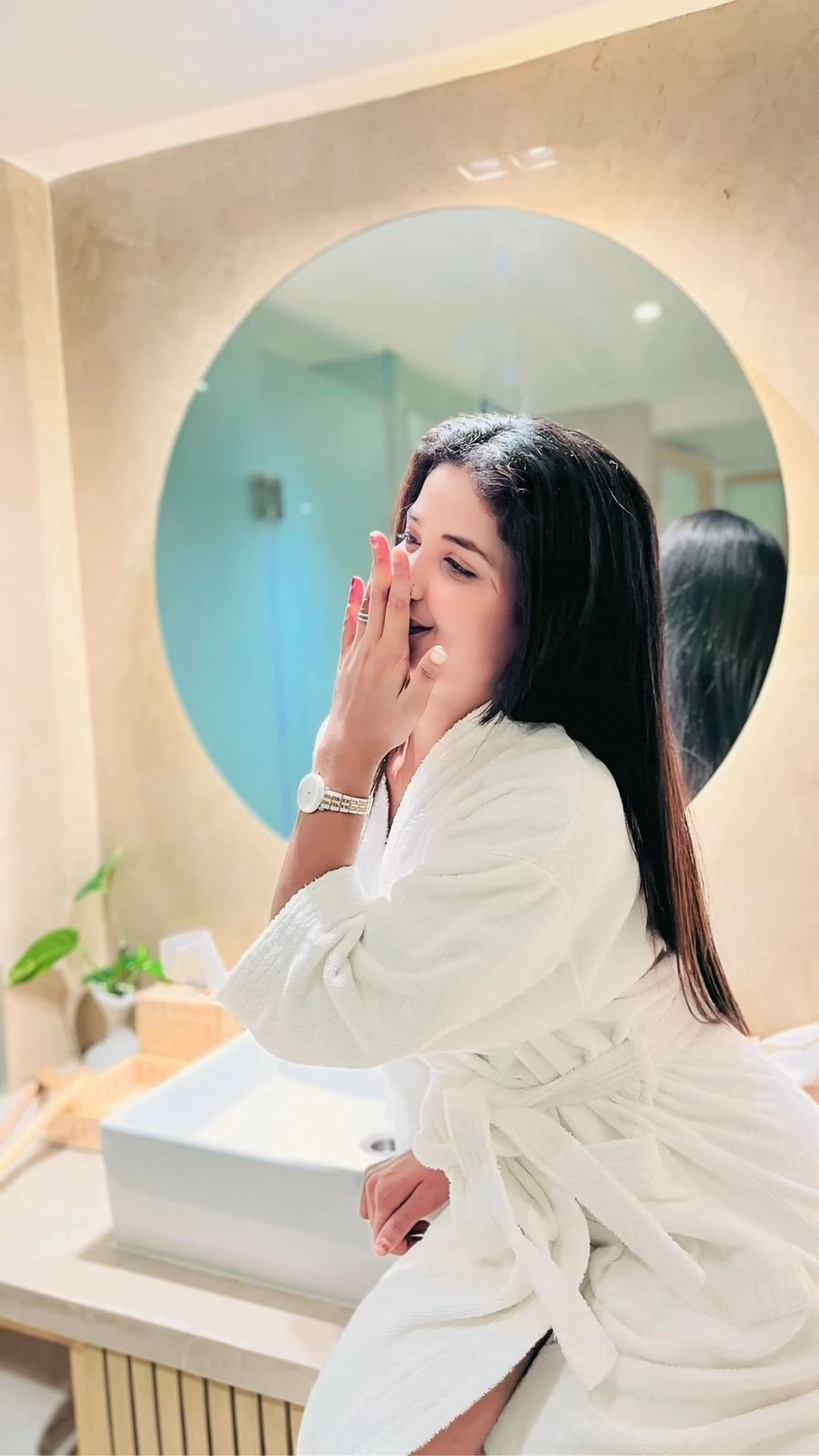 Noor cam show real meet – Indian escort in Hyderabad — 7 / 17