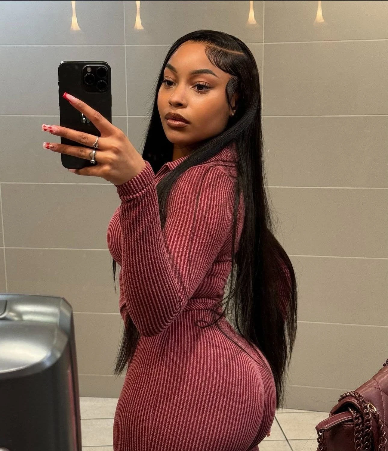 Mina Spa Beauty – Sierra Leonean masseuse in Dakar — 2 / 3