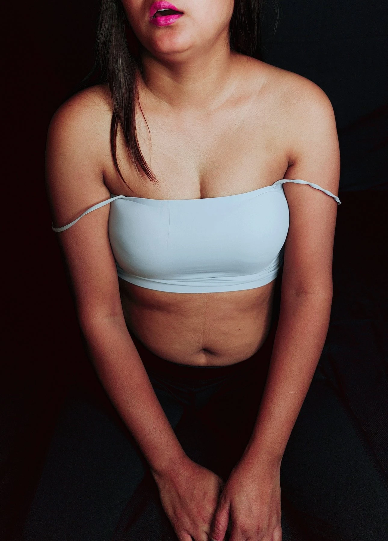 Veena Sharma PHONE & CAM only) – Indian adult performer in New Delhi — 22 / 27