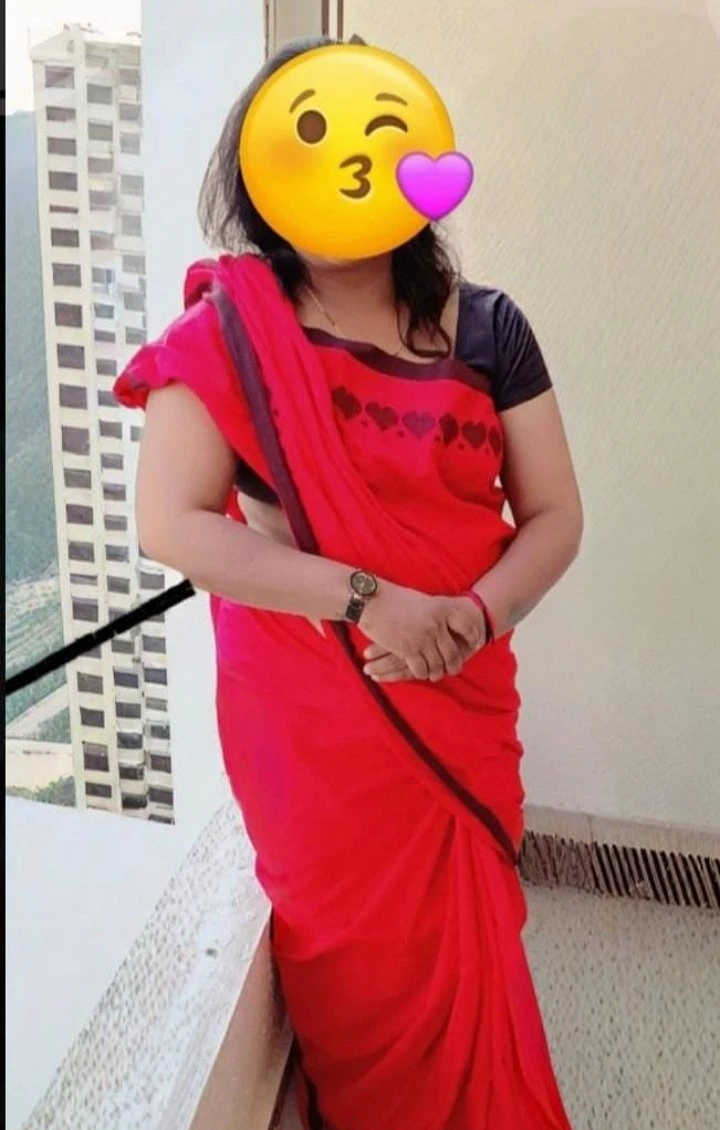 Nisha – Indian escort in Ahmedabad — 1 / 4