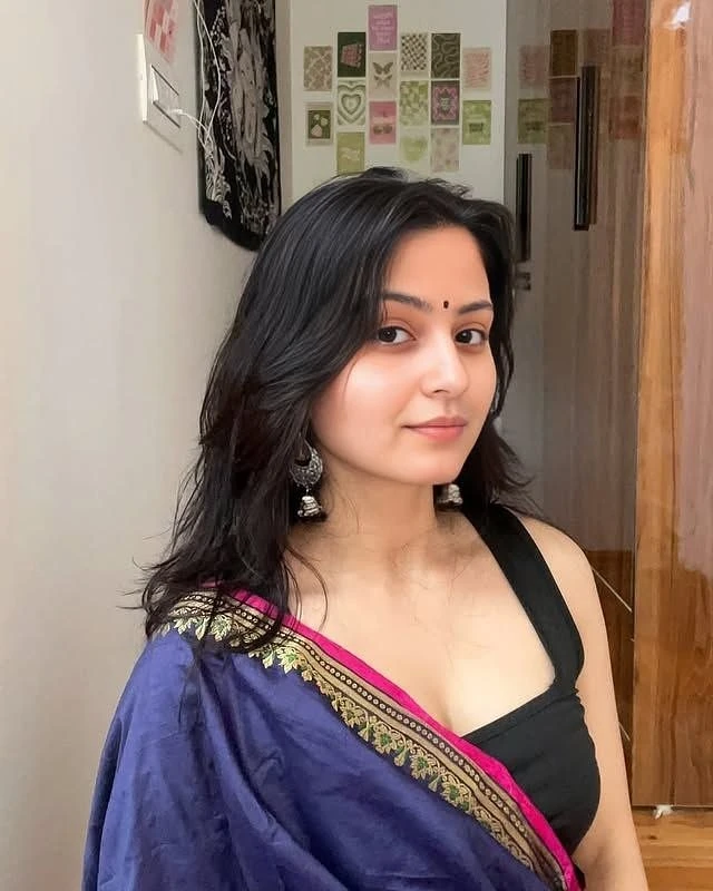 Roshni Escort Service – Indian escort in Navi Mumbai, Escort, Navi Mumbai