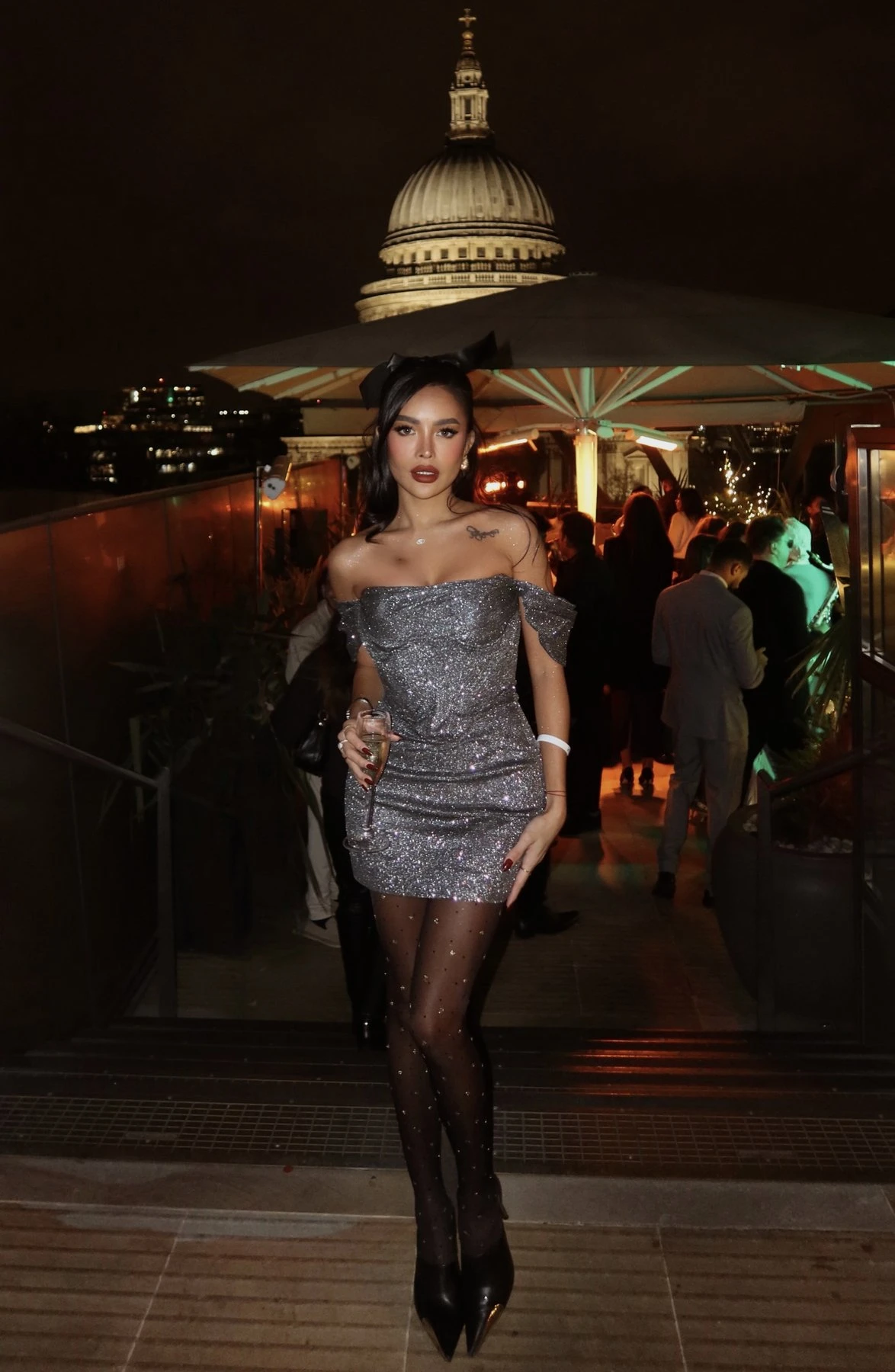 ASSIAN HOTTIE is back – Spanish escort in Monaco — 24 / 30