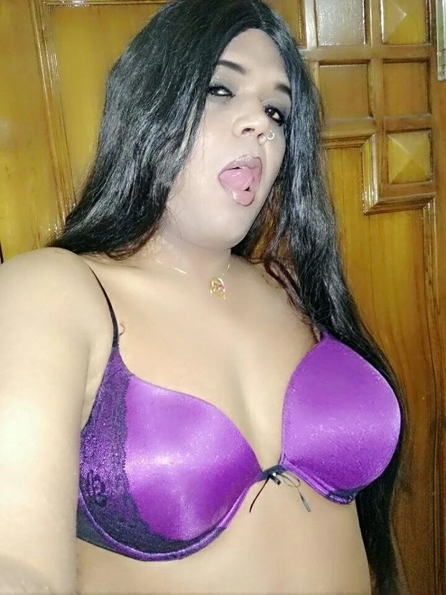 Madhu Randi – Indian escort in New Delhi — 14 / 31