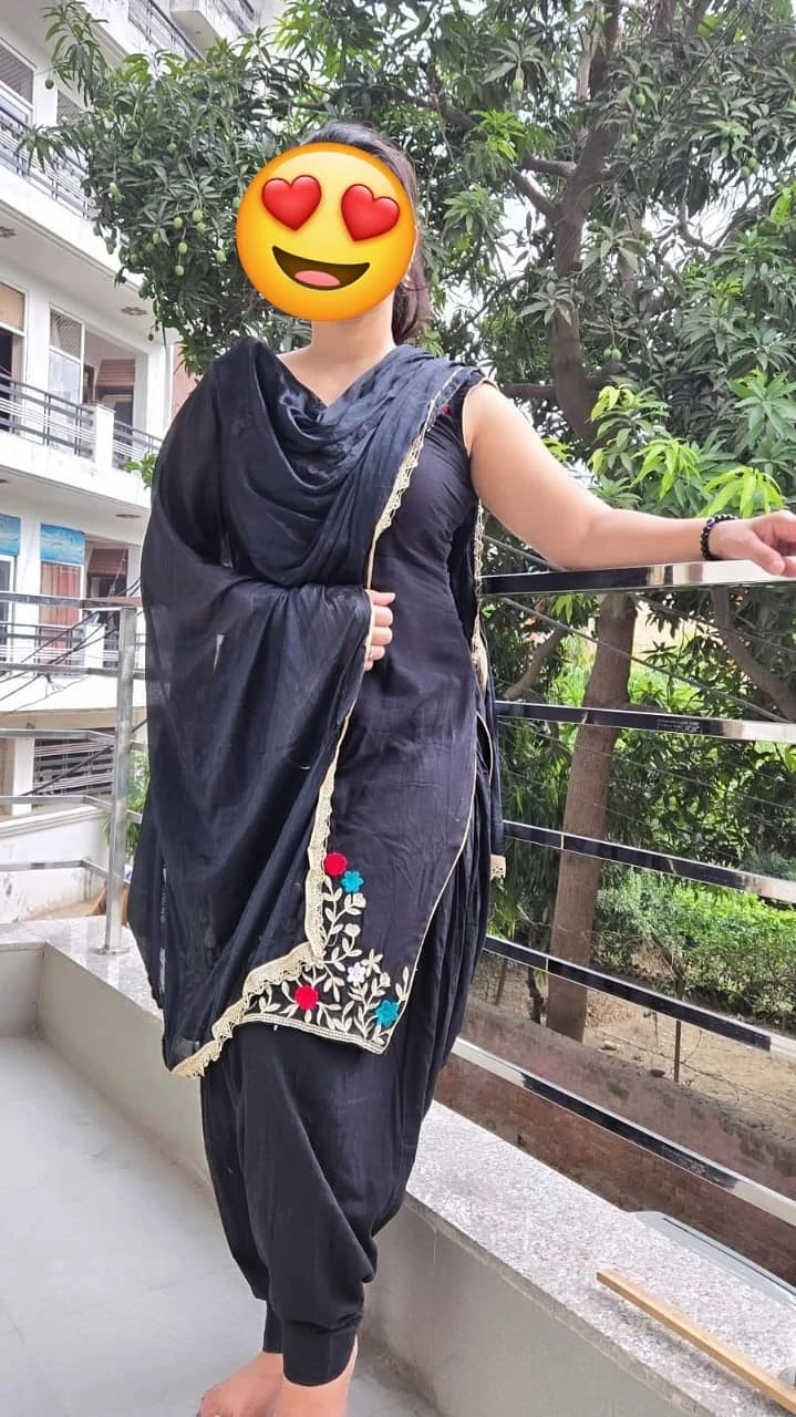 HARYANVI BHABHi📸CAM📸 BIG BOOBS – Indian escort in New Delhi — 10 / 15