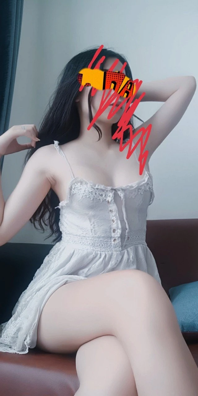 Lina – Vietnamese escort in Ho Chi Minh City — 2 / 3