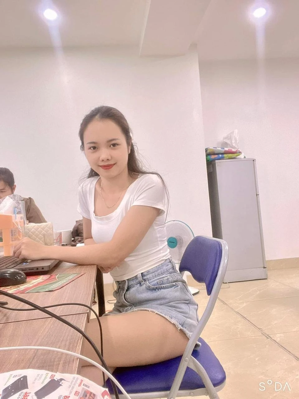 Lan Anh – Vietnamese escort in Budva — 2 / 4