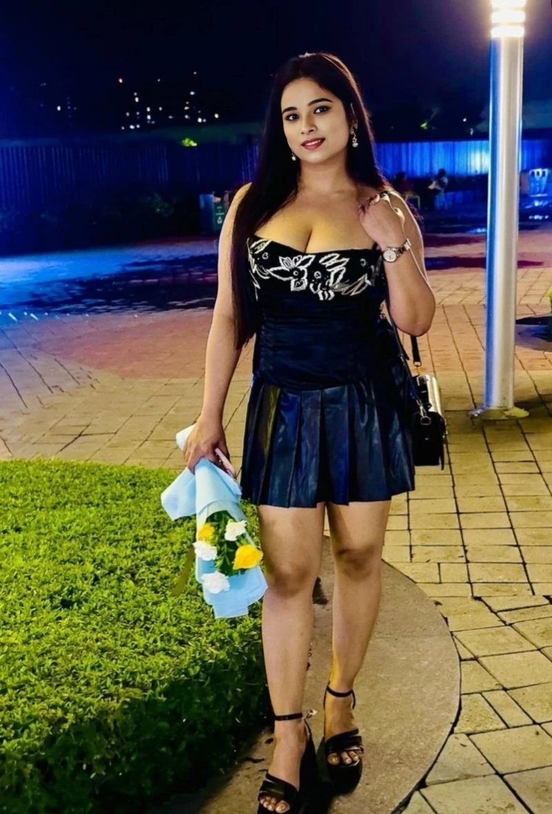 Soni Cam And Real Meet GFE / PSE – Indian escort in Pune — 1 / 3