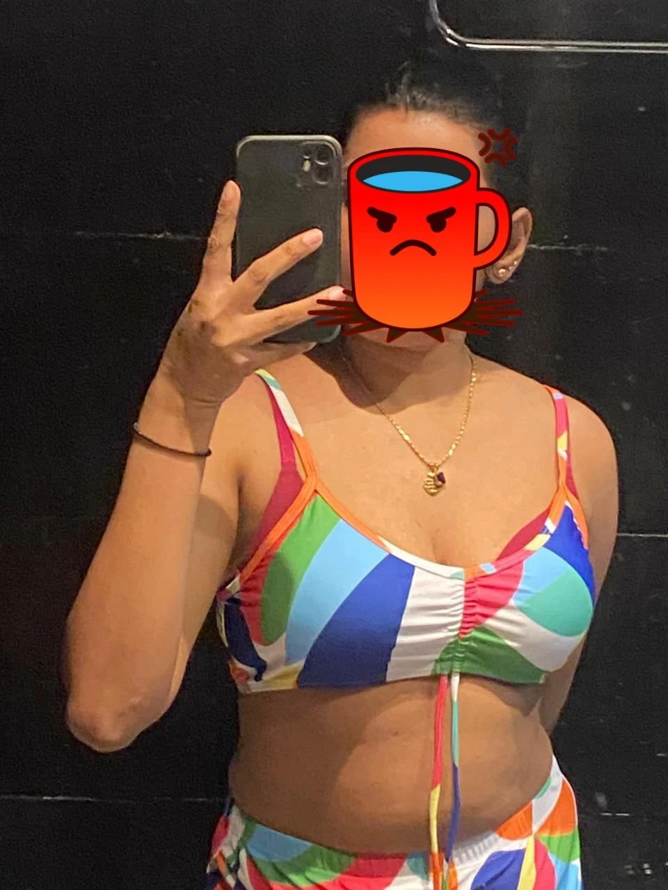 Nadiya Fernando, hot babe – Sri Lankan escort in Colombo — 6 / 17