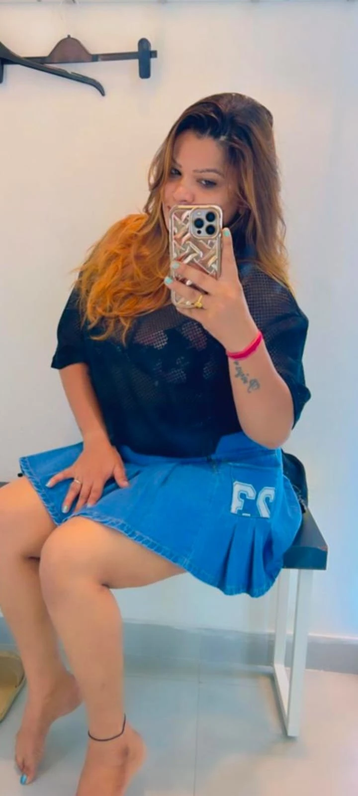 Beautiful, Sexy and Busty Sonali – Indian escort in Pune — 3 / 7