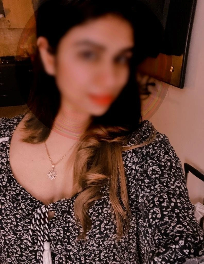 Riya Kaur – Indian escort in Noida — 4 / 6