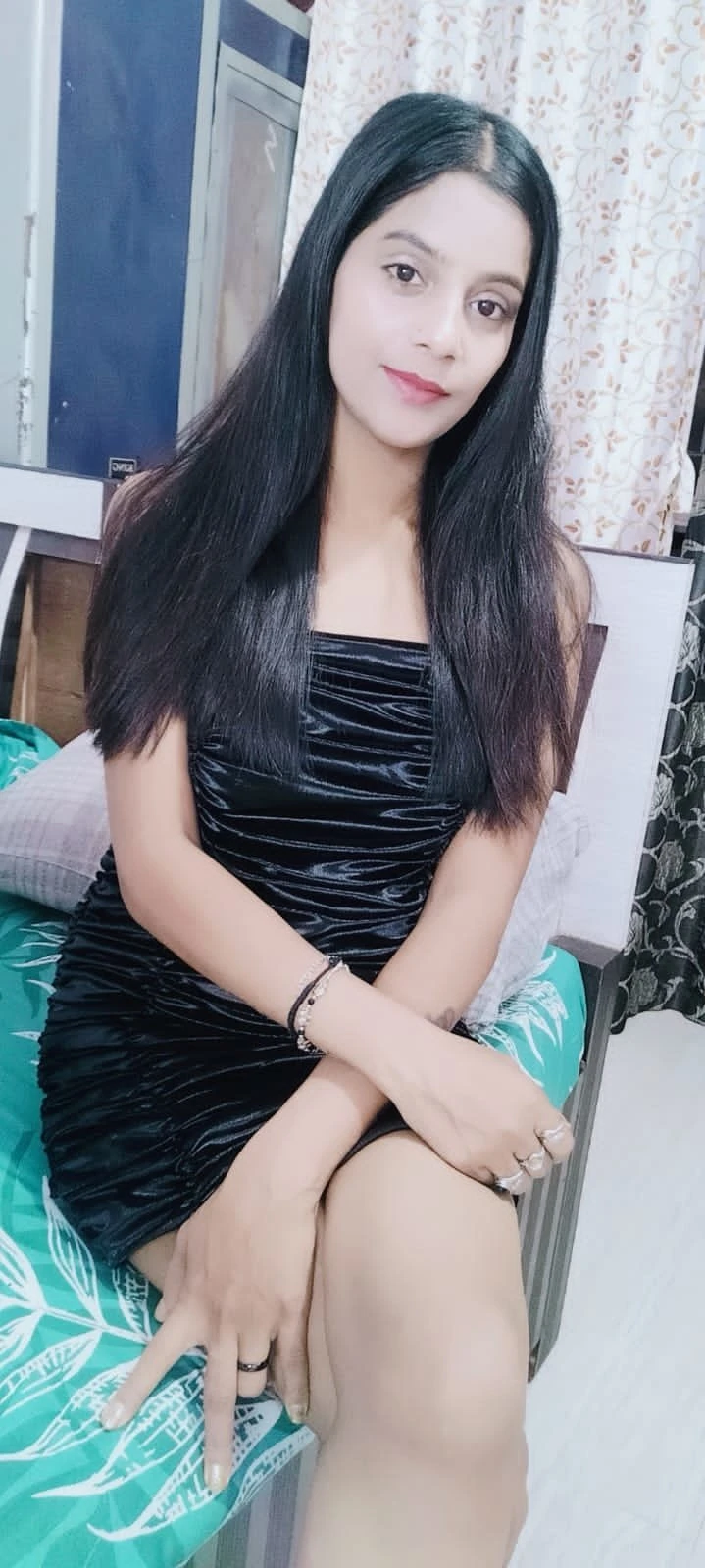 Soniya Sharma Hyderabad Call Girl – Indian escort in Hyderabad — 3 / 4