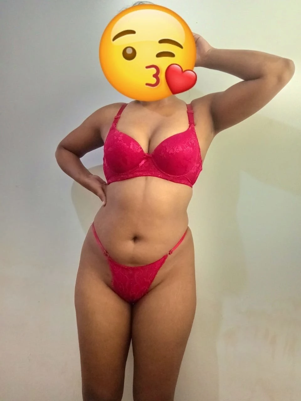Raveesha – Sri Lankan escort in Colombo — 6 / 8