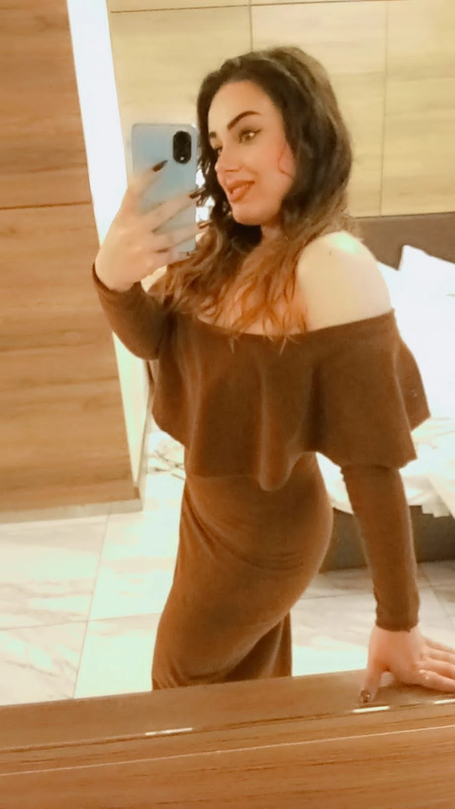 Natale Vip Lebanon – Lebanese escort in Beirut — 2 / 5