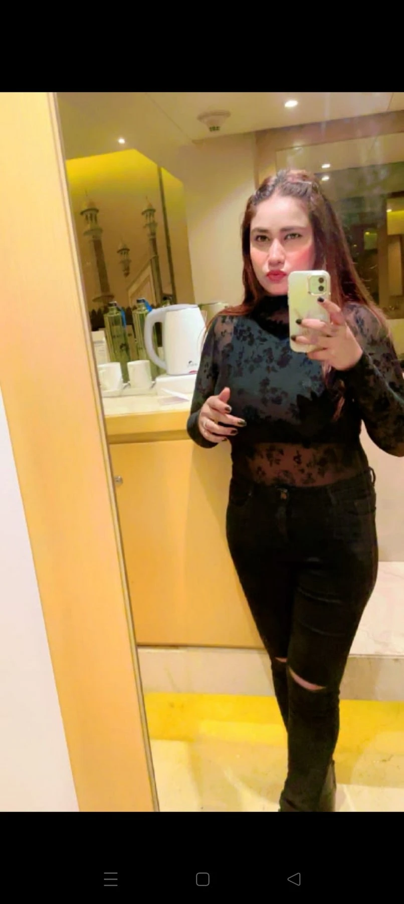Eshani Independent – Indian escort in Hyderabad — 6 / 8