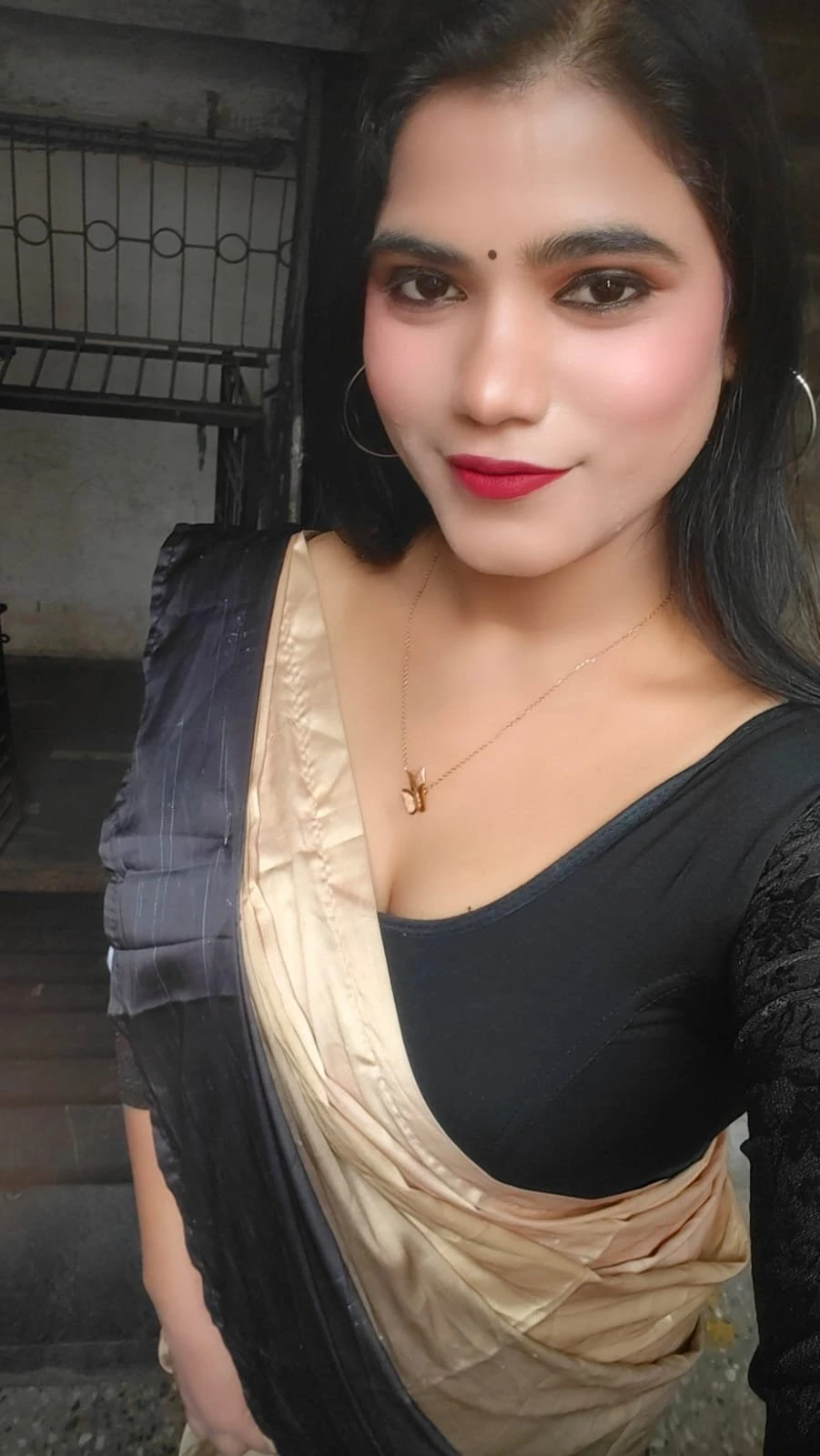 Zoya Indipendent Sarvice (No Advance) – Indian escort in Kolkata — 1 / 6
