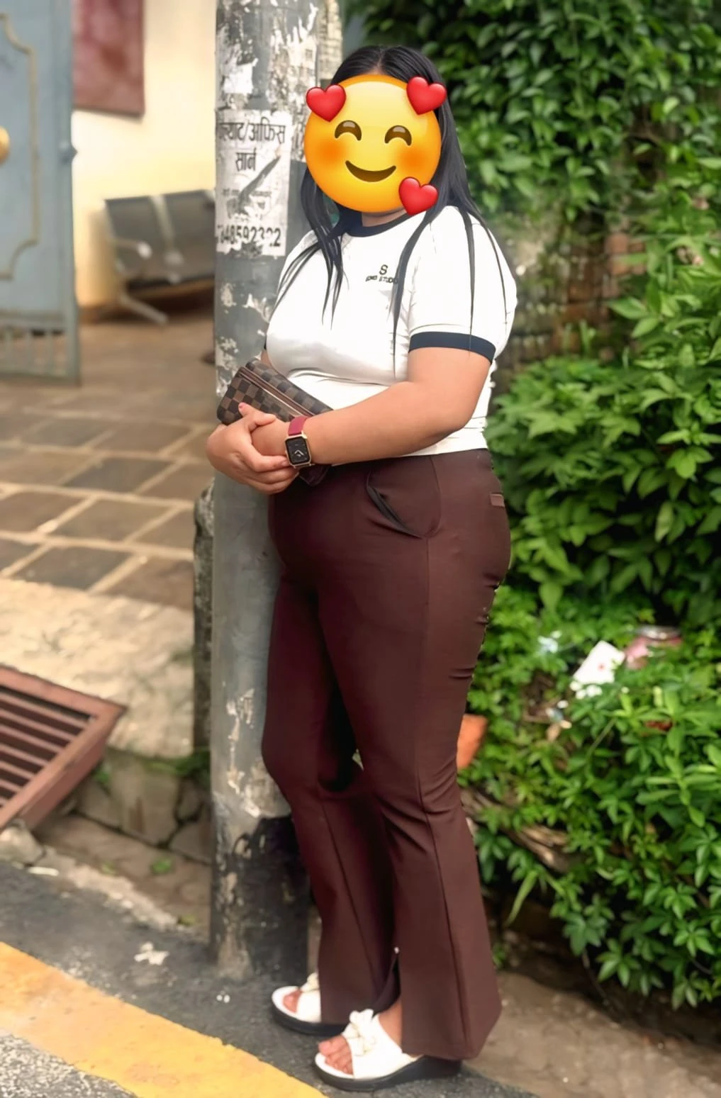 Maya Gurung – Nepalese escort in Kathmandu — 2 / 5