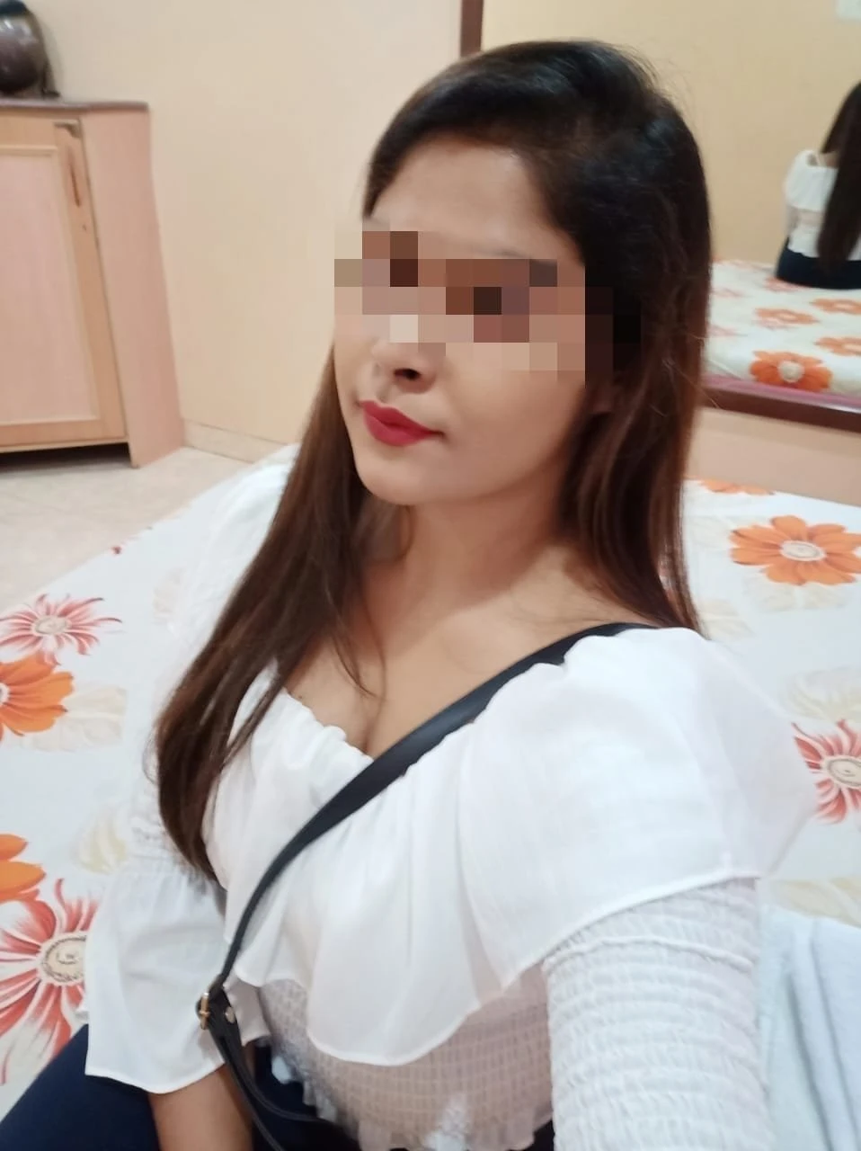 Shruti real Meet & Cam session Hyderabad – Indian escort in Hyderabad, Escort, Hyderabad