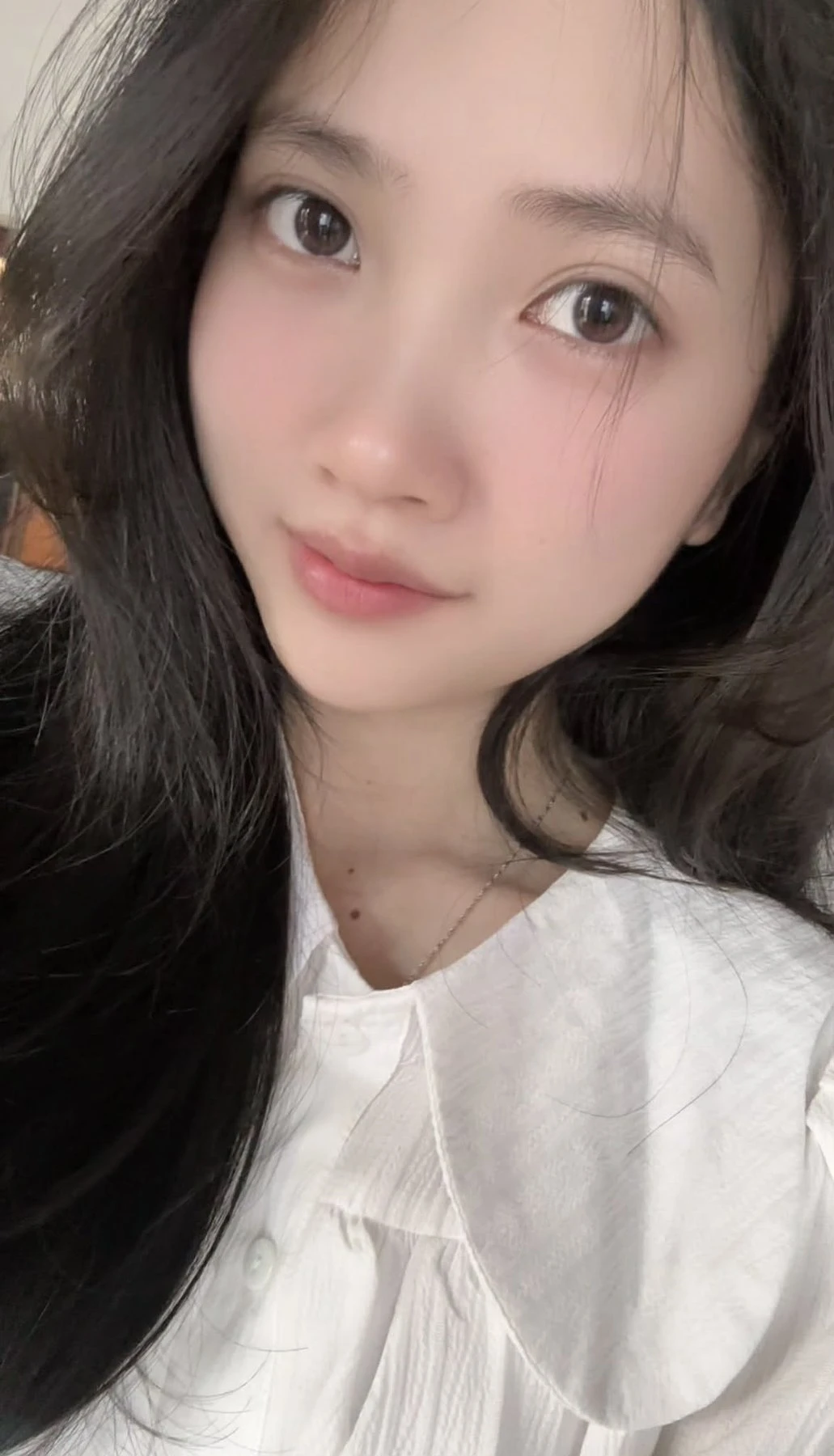 Arwen – South Korean escort in Mumbai — 5 / 8