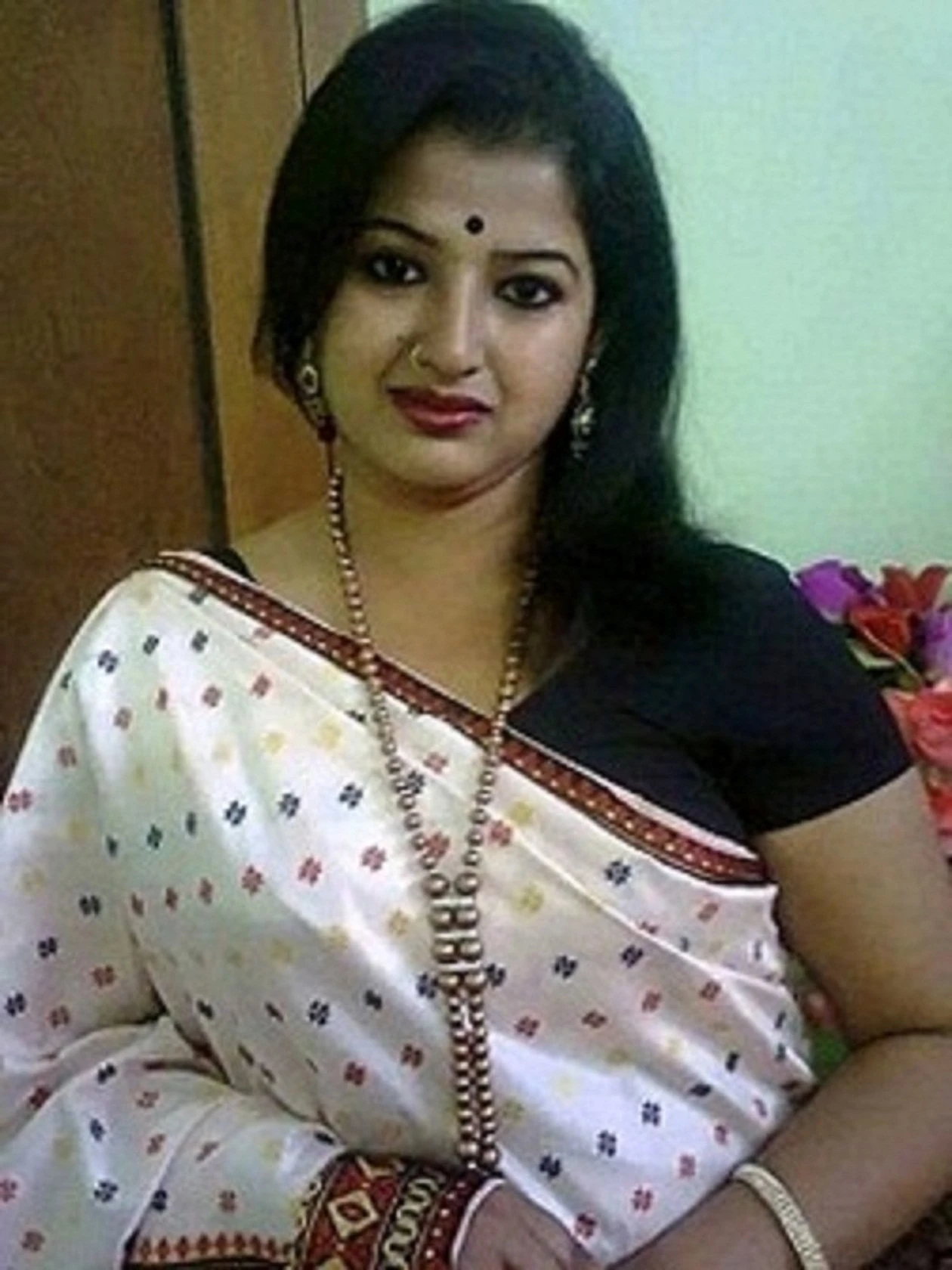 Paradiseon Spa Fullbody Erotic Massage – Indian escort in Hyderabad — 21 / 27