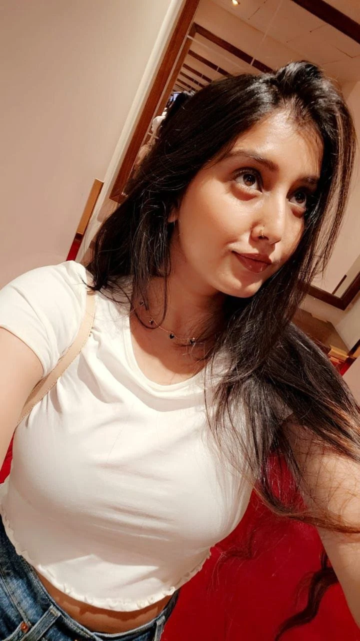 Shruti GFE – Indian escort in Hyderabad — 4 / 7