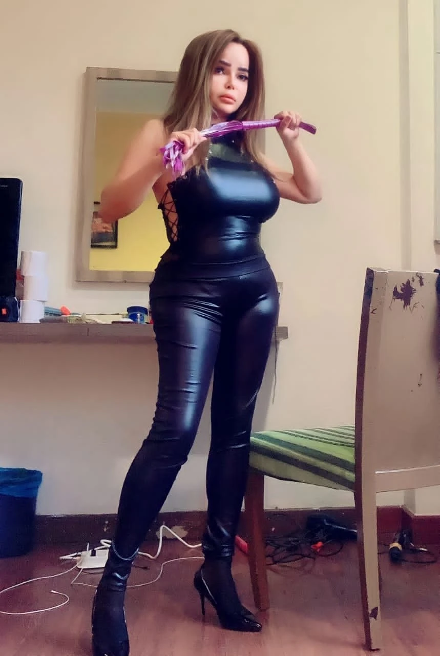 Wet an Wild Boombastika Girl – Australian escort in Marrakech — 6 / 31
