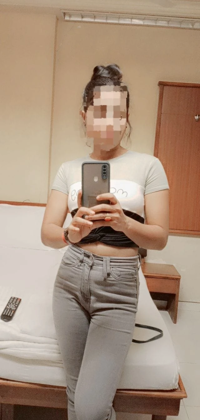 Tina Mumbai – Indian escort in Mumbai — 2 / 3