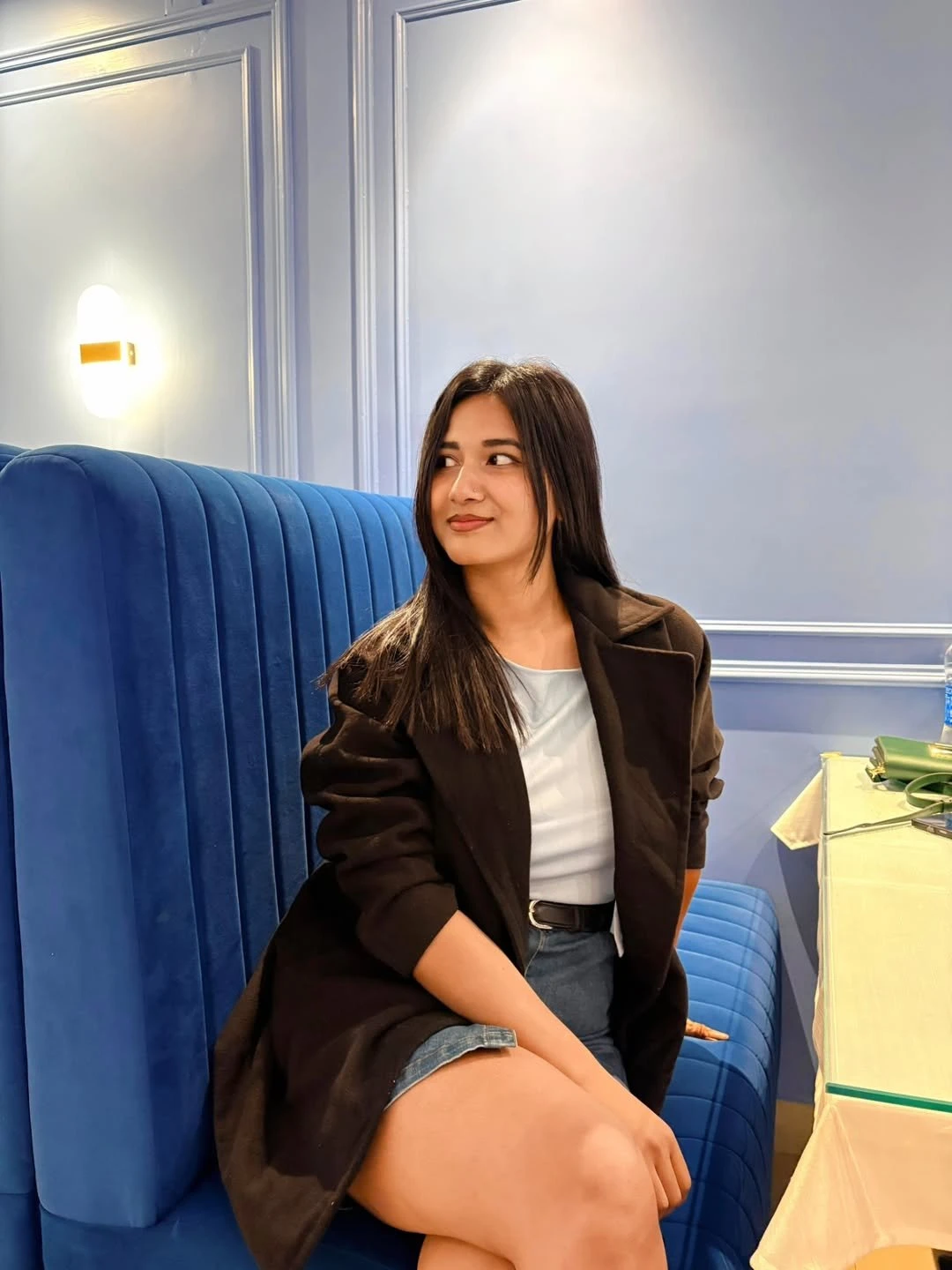Cash Payment Miss Neha – Indian escort in Kolkata — 1 / 6