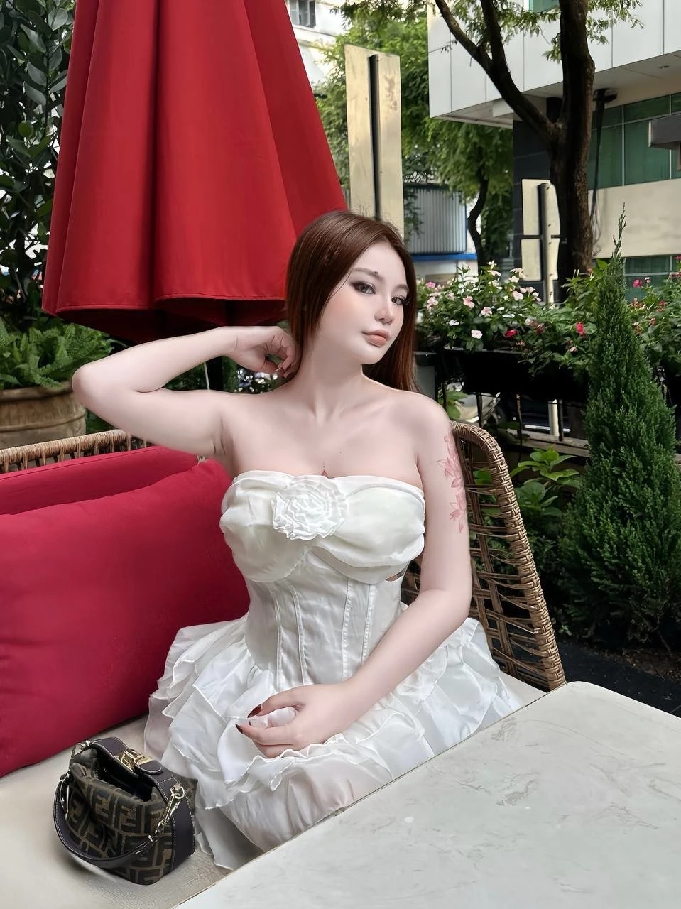 Tini – Vietnamese escort in Ho Chi Minh City — 5 / 12
