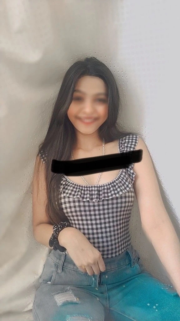 Priya – Indian escort in Mumbai — 5 / 6