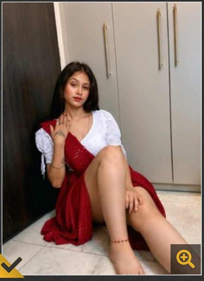 Independent Aayushi Sinha 🤍 – Indian escort in Indore — 3 / 4