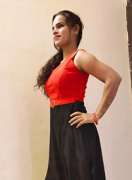 Mansi Singh – Indian escort in Mumbai — 4 / 5