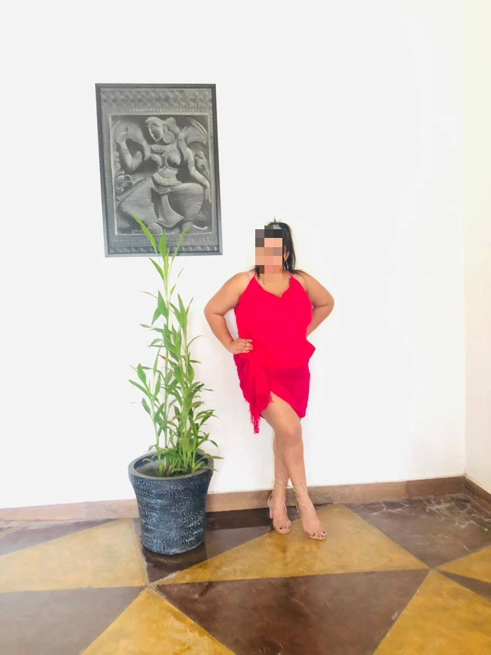 Asha Sewwandi Ranaweera – Sri Lankan escort in Colombo — 2 / 11
