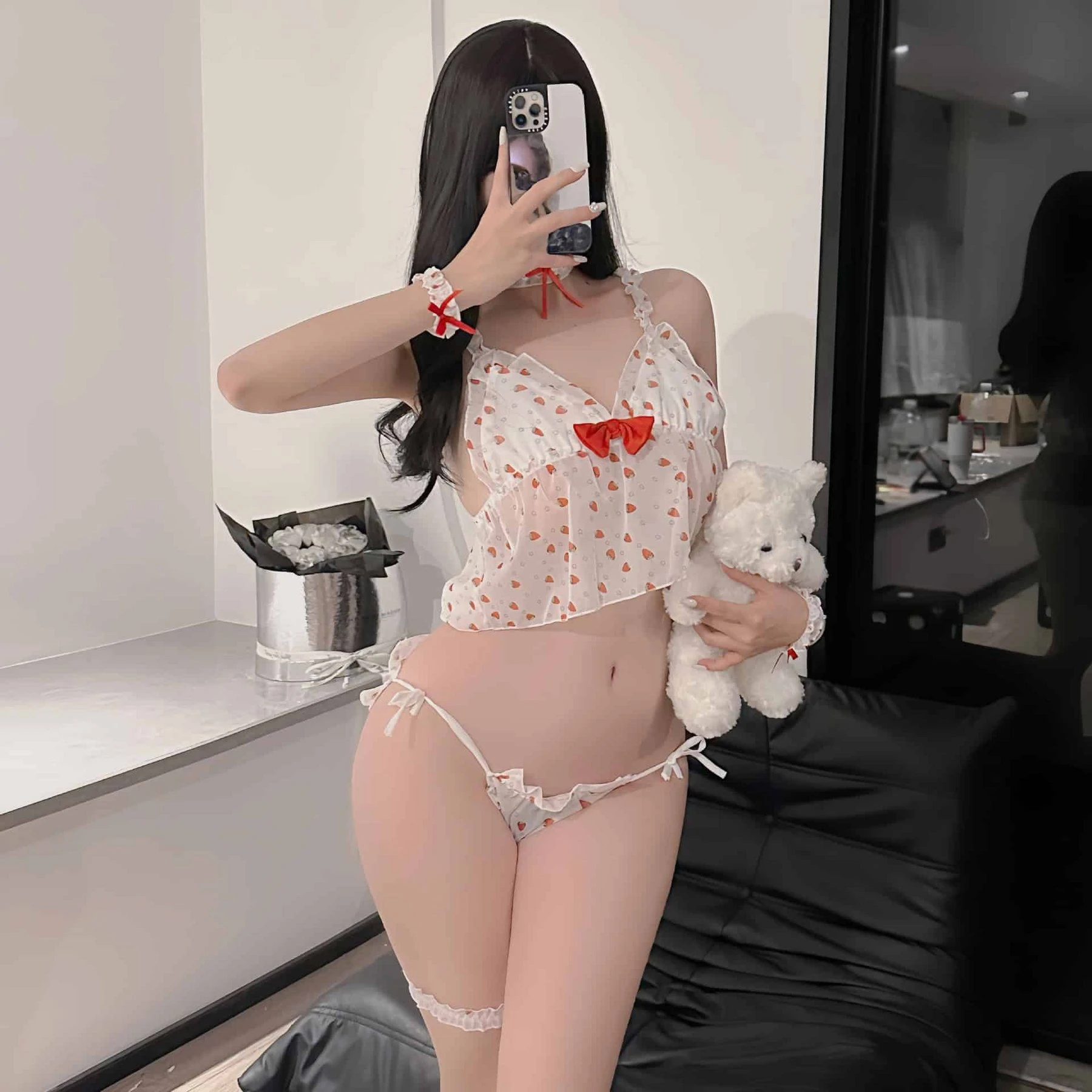 Mi Mi Riming Anal Full Service – Vietnamese escort in Ho Chi Minh City — 3 / 6