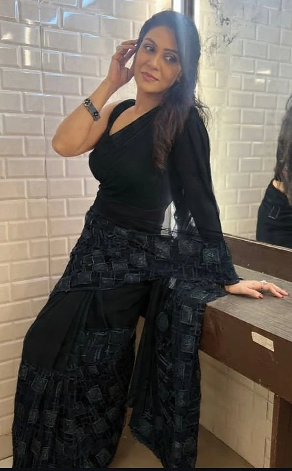 Lipika Barman – Indian escort in Kolkata — 2 / 4