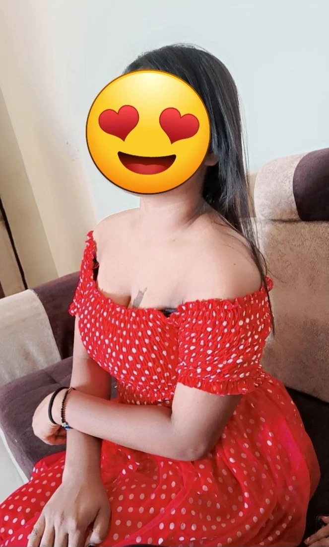 Ishika for Cam and Real Meet – Indian escort in Lucknow — 6 / 7