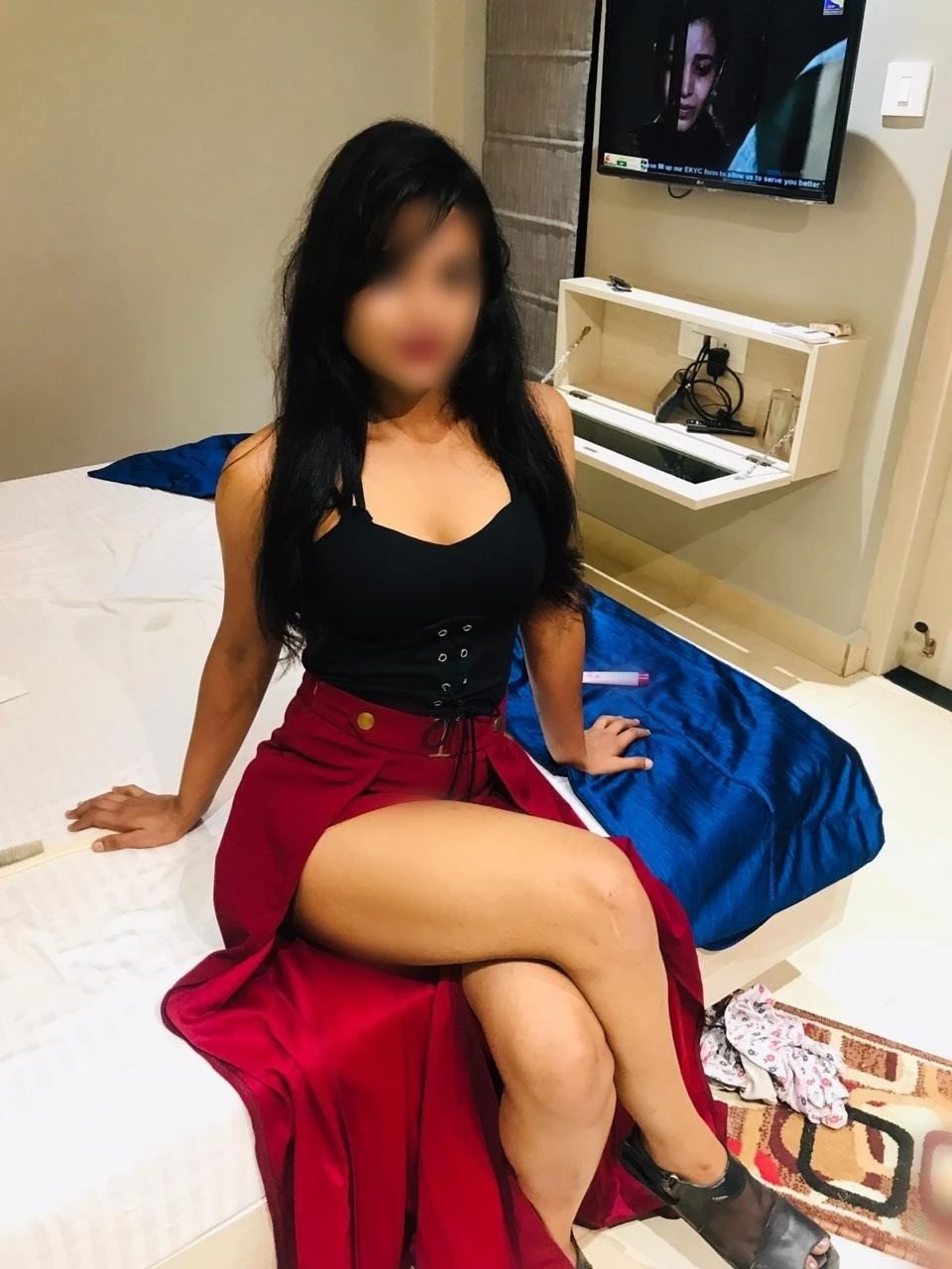 Riya Real meet and live cam show – Indian escort in Mumbai — 3 / 4