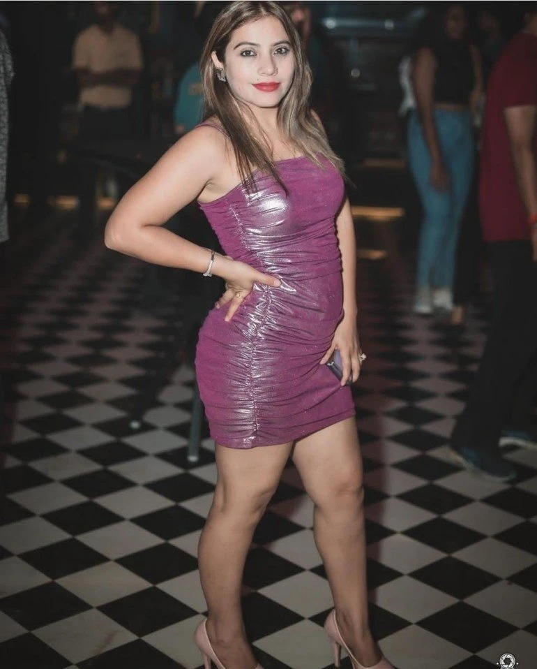 Anushka Best Vip Escorts Service – Indian escort agency in Hyderabad — 2 / 3