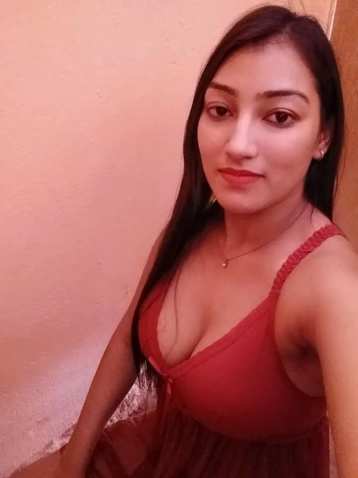 Simran – escort in New Delhi — 3 / 13