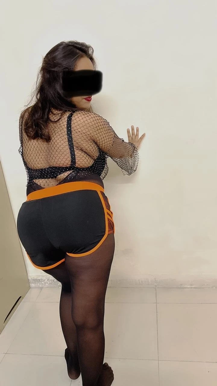 Naughty Gf 99 Mumbai – Indian escort in Mumbai — 2 / 8