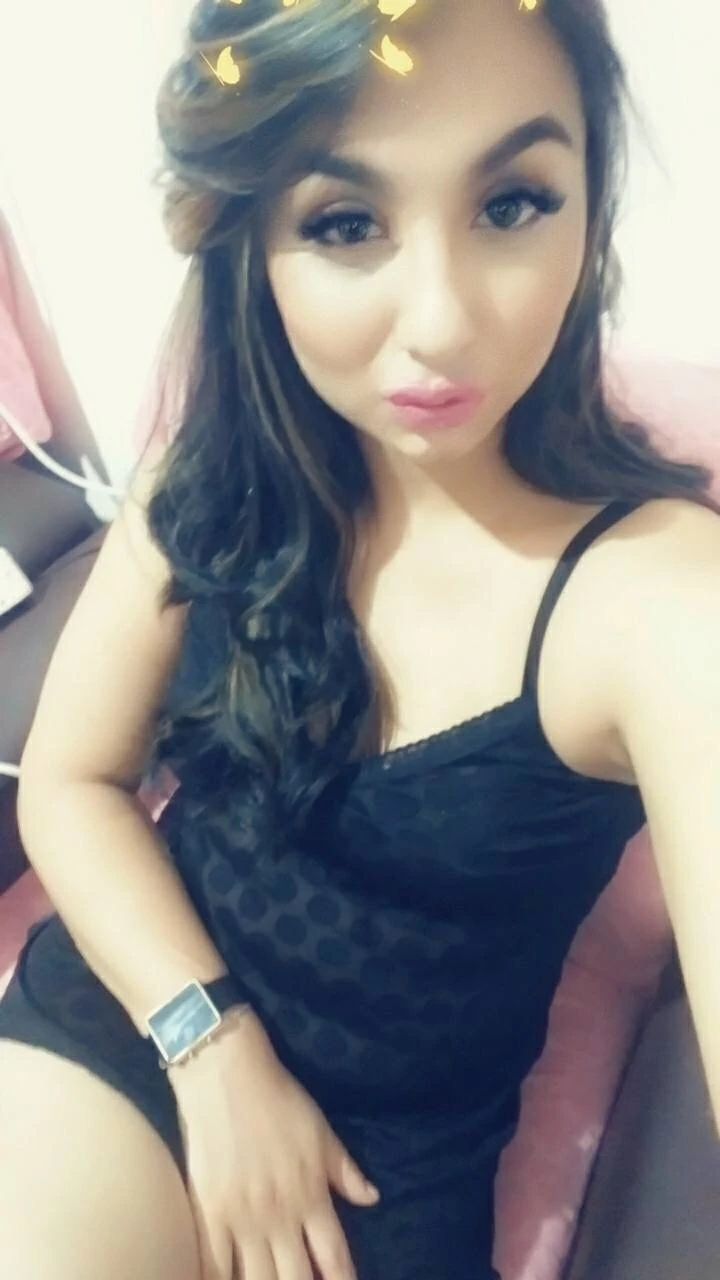 Lady Yasmi̇n – Azerbaijani adult performer in Tashkent — 3 / 9