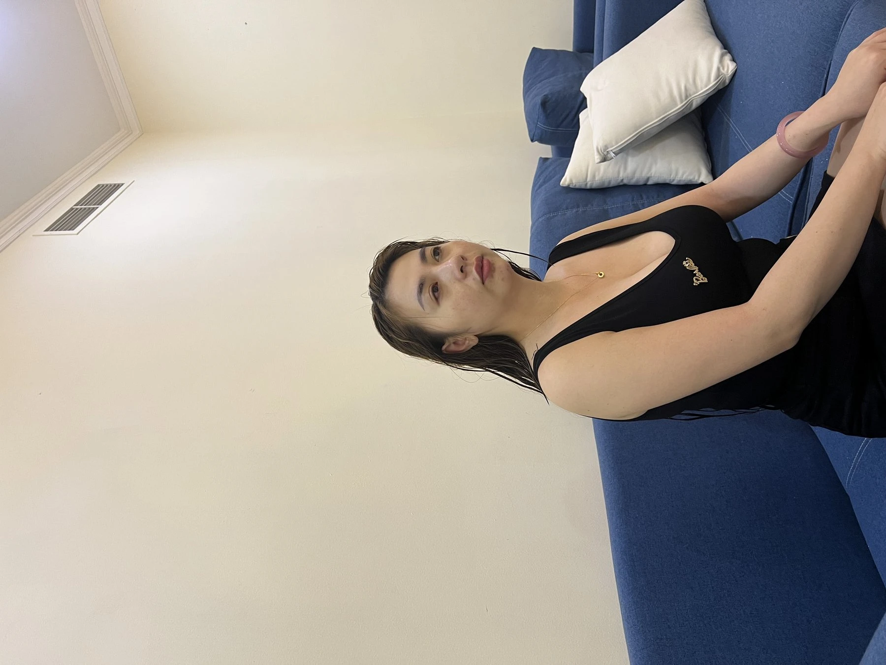 Poppy – Filipino escort in Hai Phong — 3 / 4