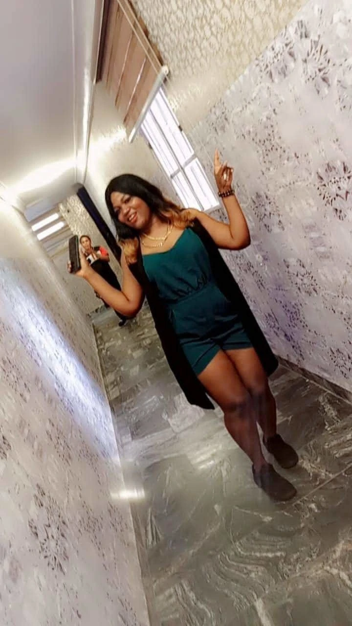 Lady B – Nigerian escort in Candolim, Goa — 2 / 5
