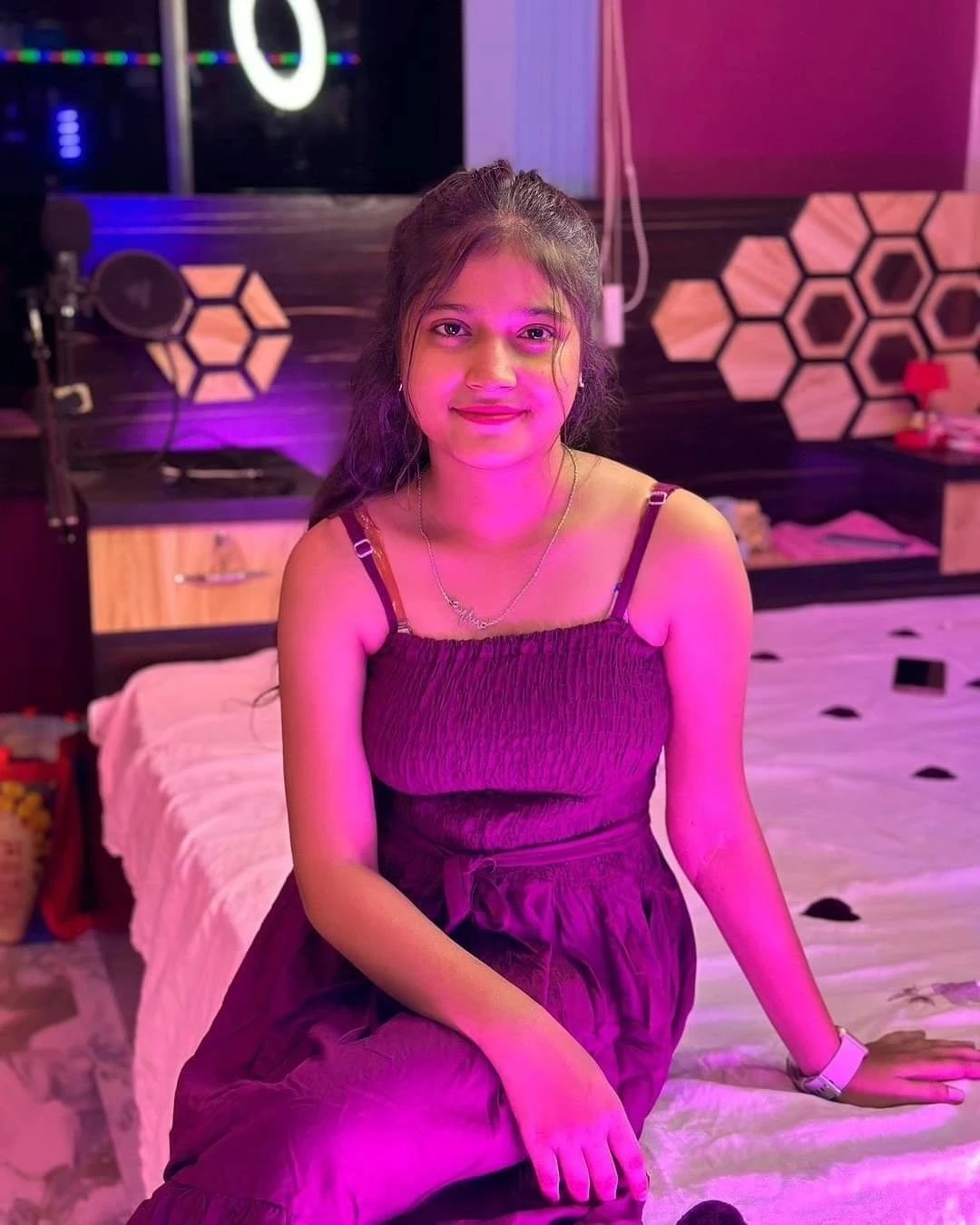 Neha Sharma – Indian escort in Mumbai, Escort, Mumbai
