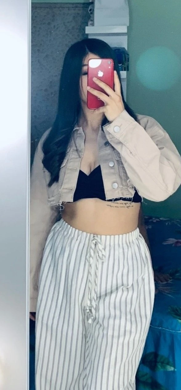 Jiya – Indian escort in New Delhi — 2 / 4