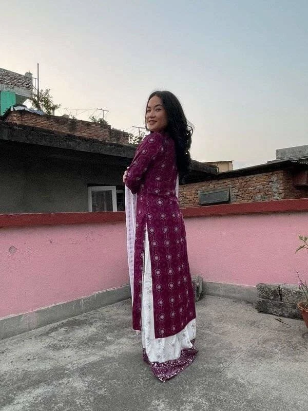 Niharika Das With to Meet Her Tonight – Nepalese escort in New Delhi — 3 / 5