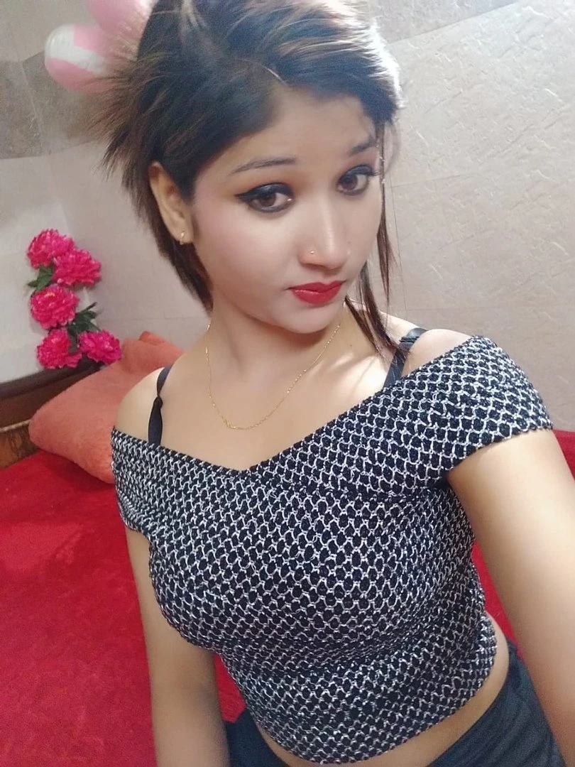 Miss Minahil – Pakistani escort in Lahore — 6 / 11