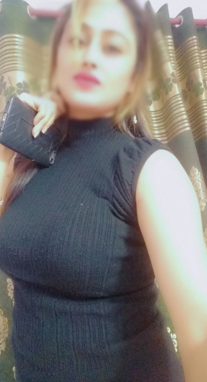 Ragini Sharma – Indian escort in Noida — 4 / 7