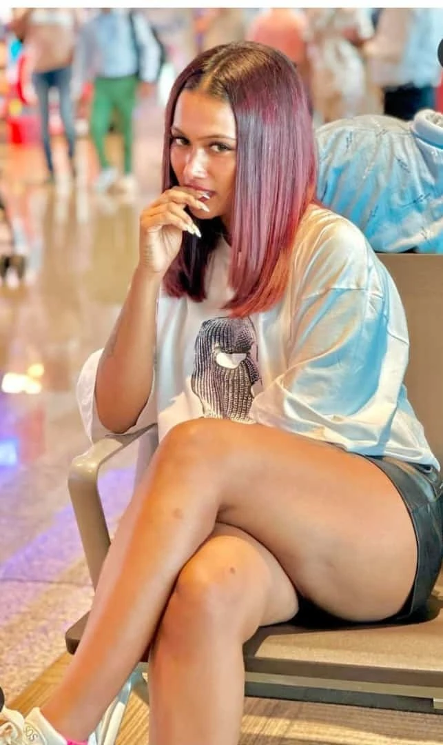 Quincy – Indian escort in Ahmedabad — 1 / 3